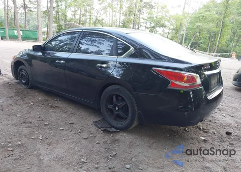 2015 Nissan Altima 2.5 S from USA, damaged, VIN 1N4AL3AP4FN332341